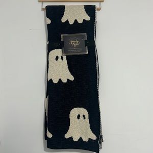 Spooky Night Ghost Blanket Decorative Throw Authentique brand